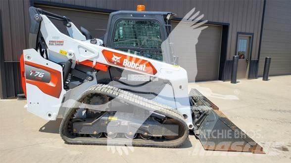Bobcat T76 Smykem řízené nakladače