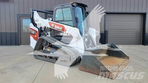 Bobcat T76 Smykem řízené nakladače