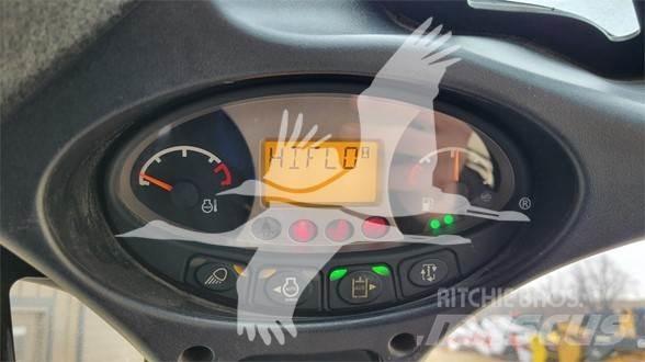 Bobcat T870 Smykem řízené nakladače