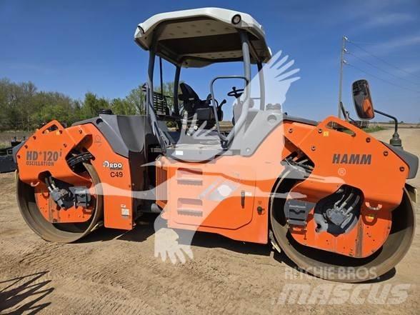Hamm HD+120iVO Tahačové válce