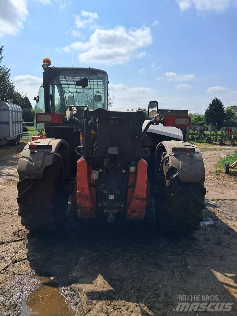 Bobcat TL 43.80 HF Teleskopické nakladače pro zemědělství