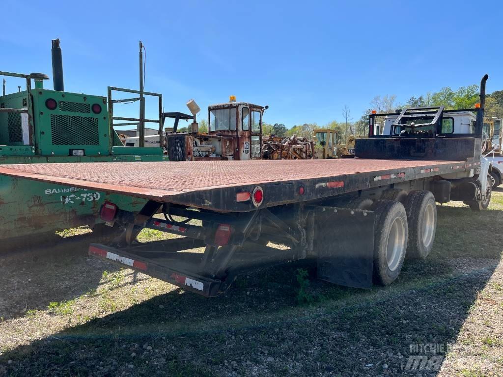 International F 4900 Lanový nosič kontejnerů