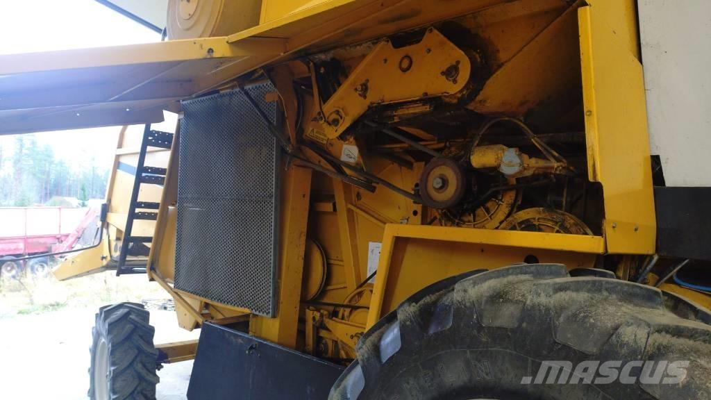 Sampo 2045 Sklízecí mlátičky