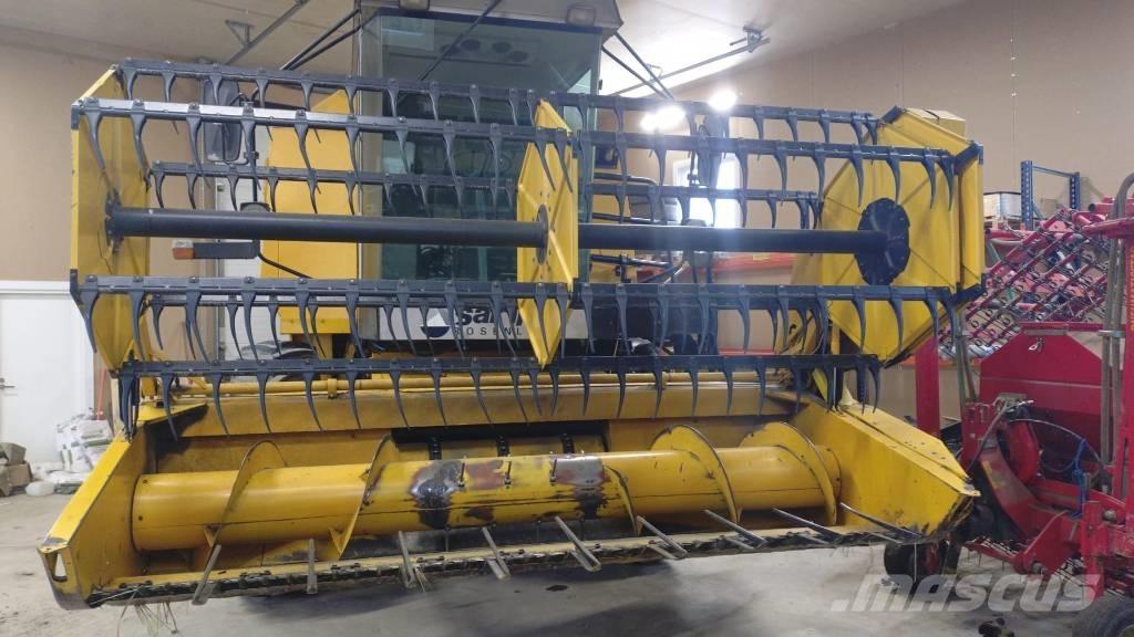 Sampo 2045 Sklízecí mlátičky