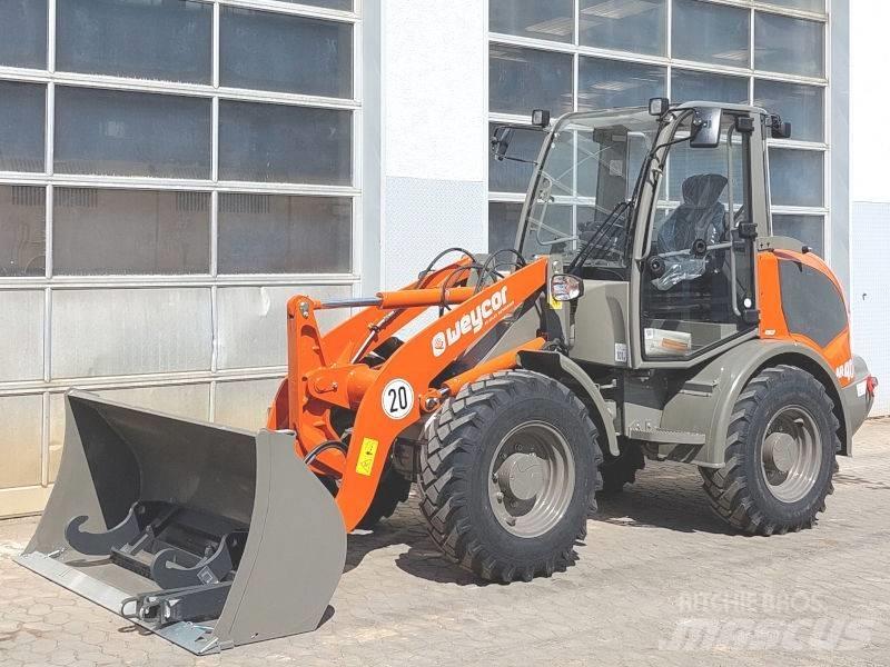 Atlas AR 400 Smykem řízené nakladače