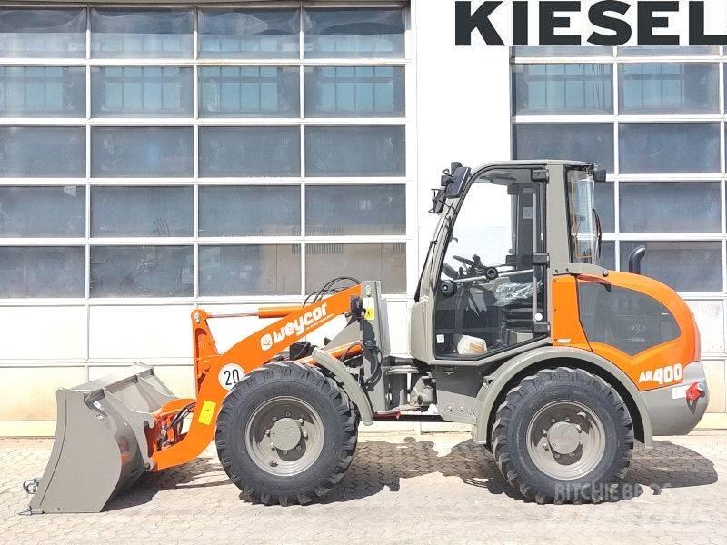 Atlas AR 400 Smykem řízené nakladače
