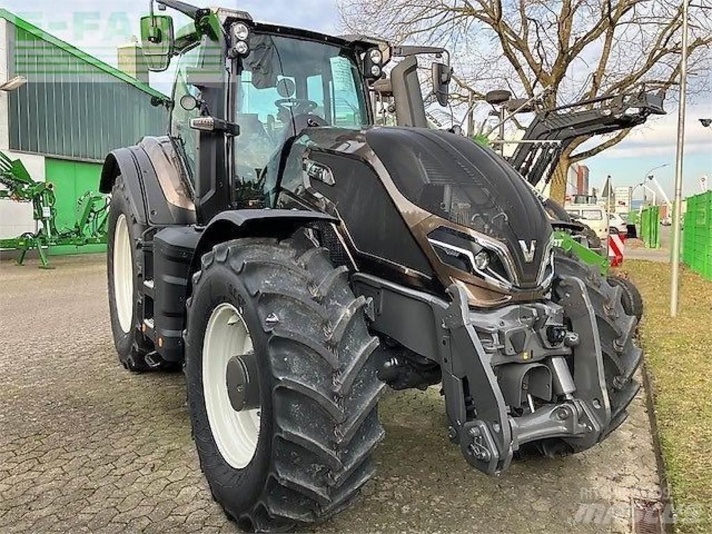 Valtra q285 Traktory