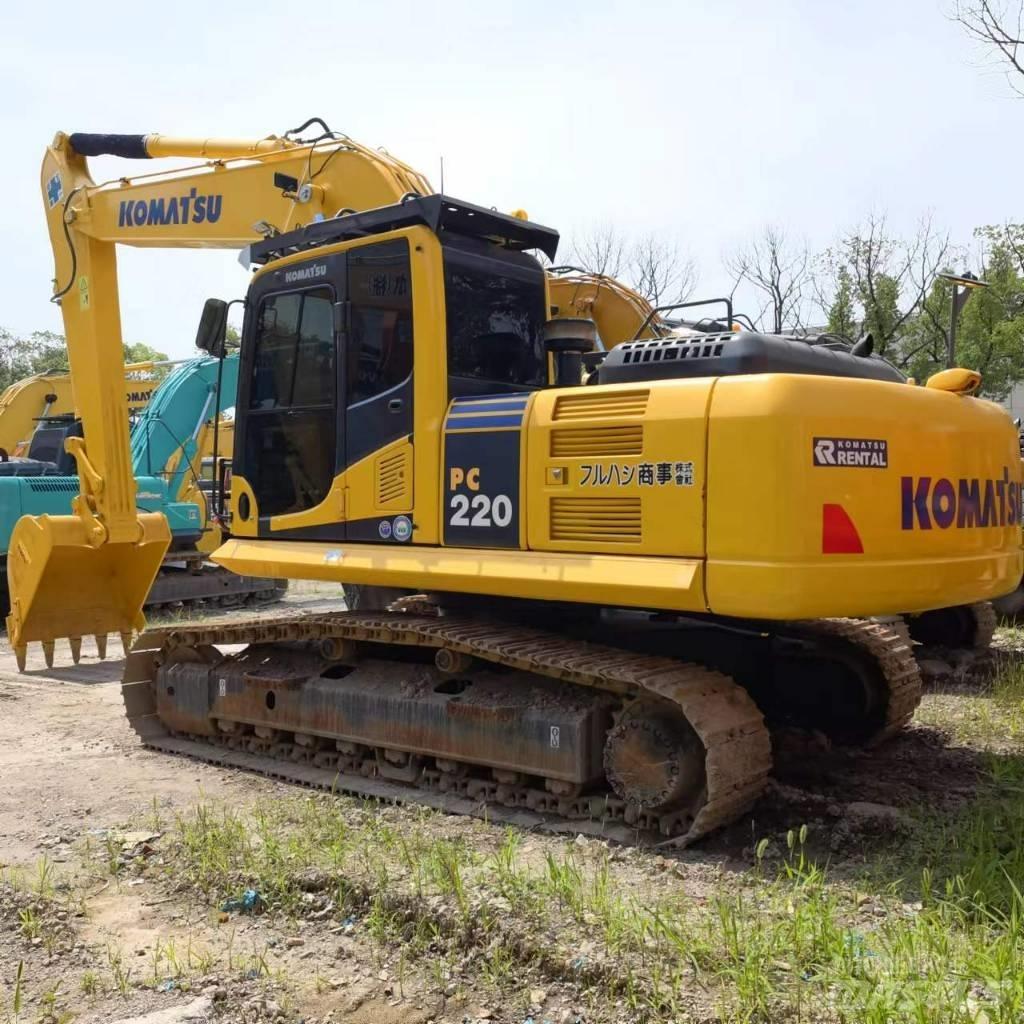 Komatsu PC 220-8/ Pásová rýpadla