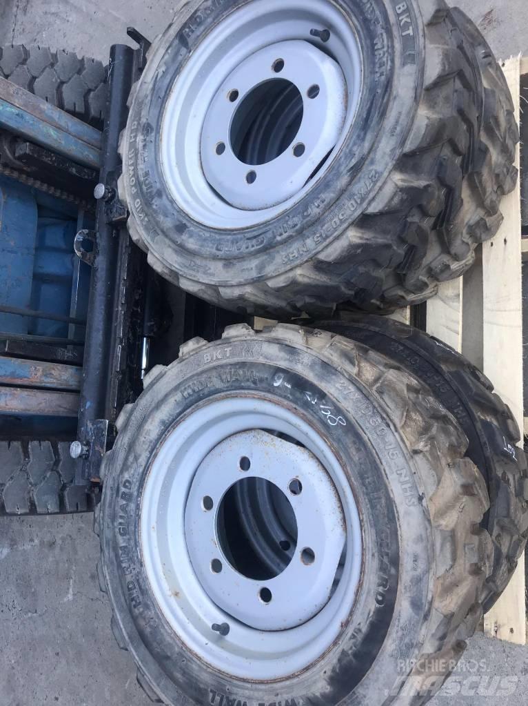 Bobcat 27X10.50-15 Pneumatiky, kola a ráfky