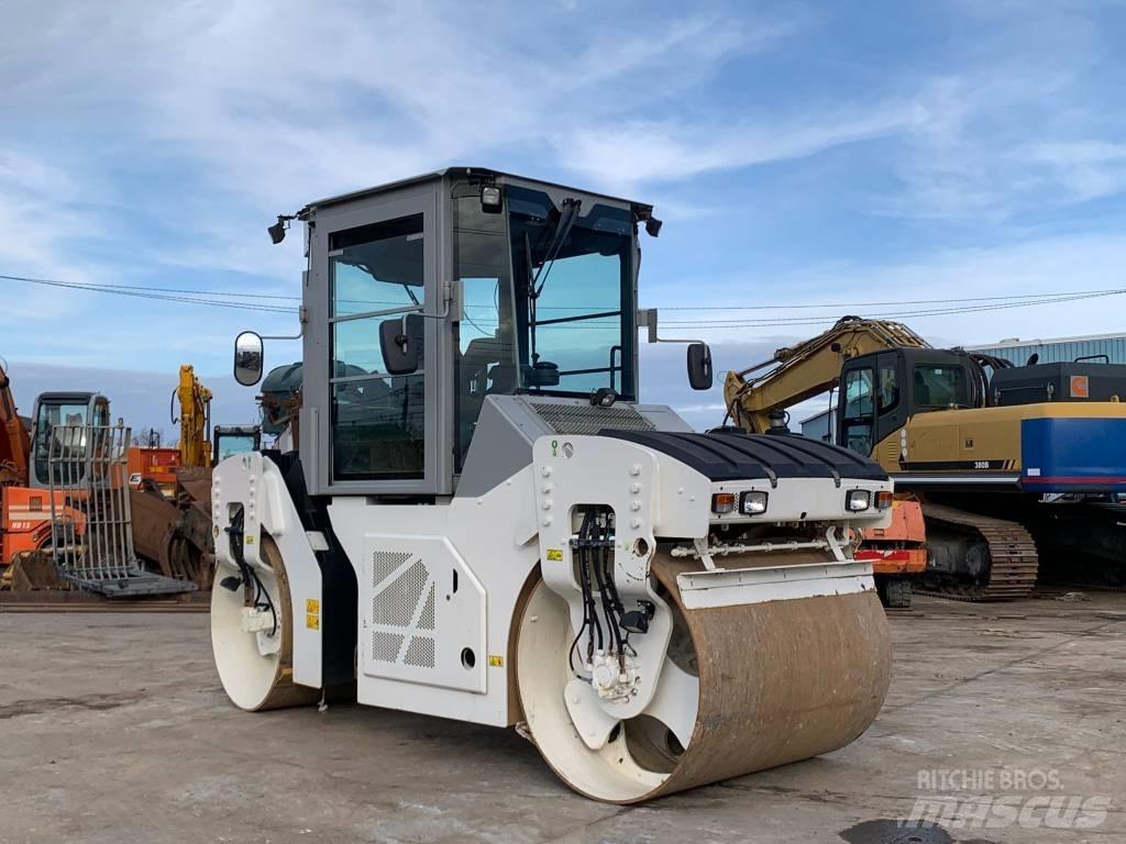 CAT CB 7 Tandemové válce