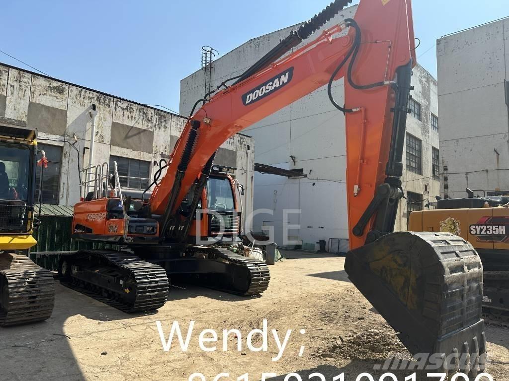 Doosan DX 300 Midi rýpadla 7t - 12t