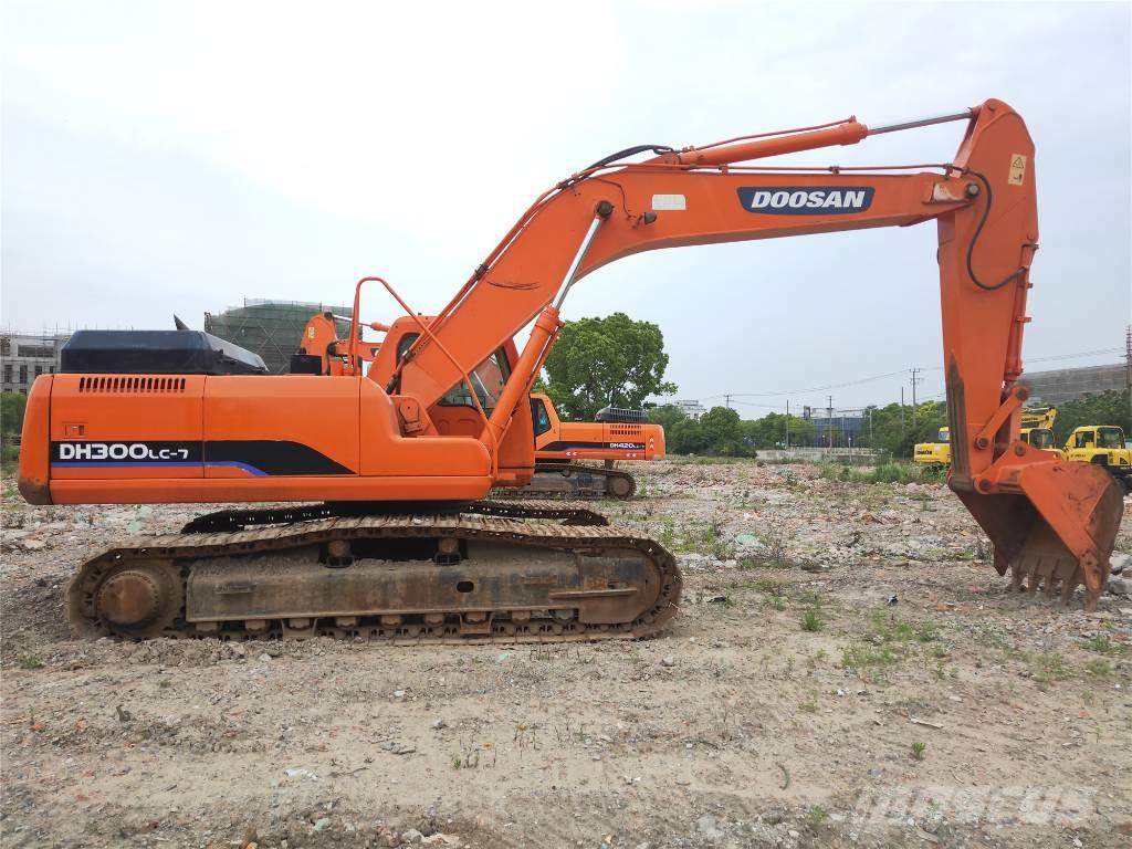 Doosan DH300LC-7 Pásová rýpadla
