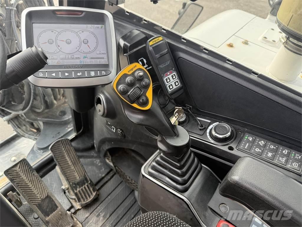 Bobcat E57W Kolová rýpadla
