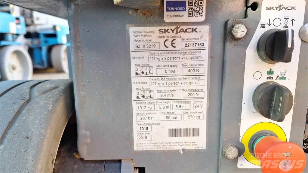SkyJack SJIII3219 Nůžková zvedací plošina