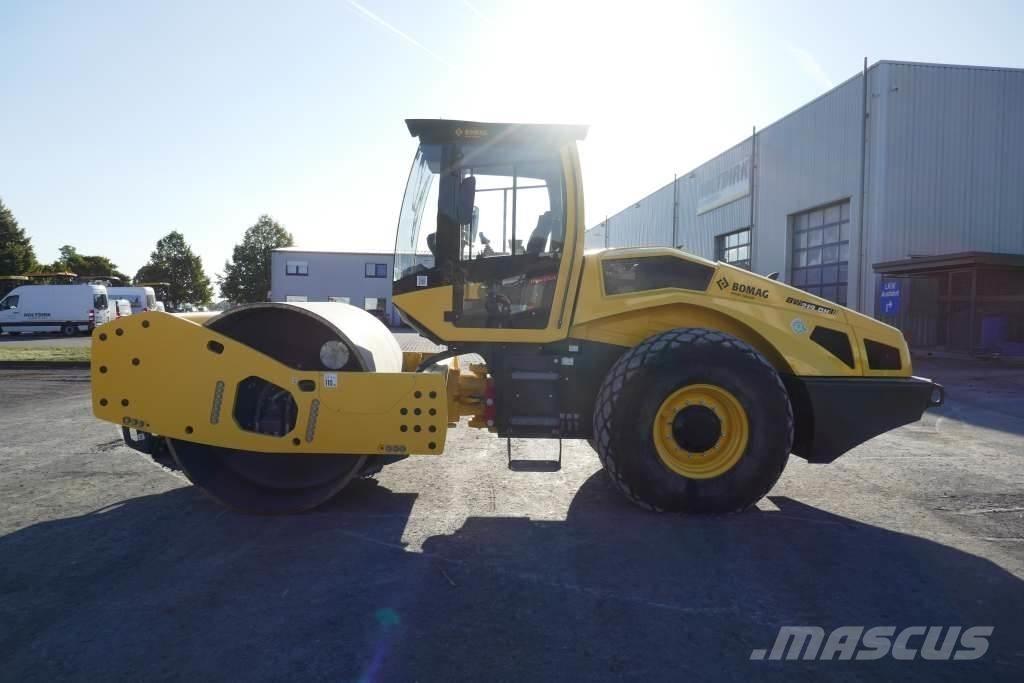 Bomag BW 219 DH-5 Půdní kompaktory