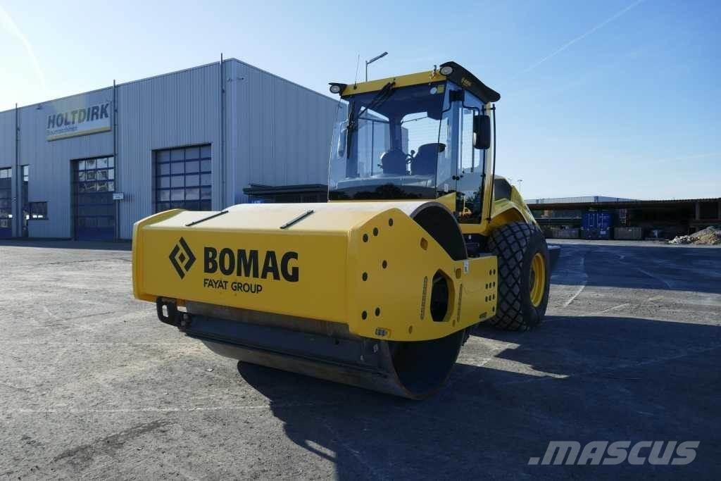 Bomag BW 219 DH-5 Půdní kompaktory