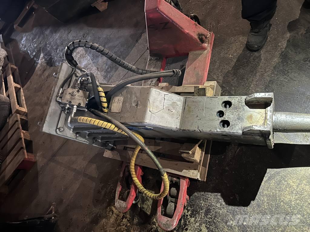 Hammer HM 500 Bourací kladiva / Sbíječky