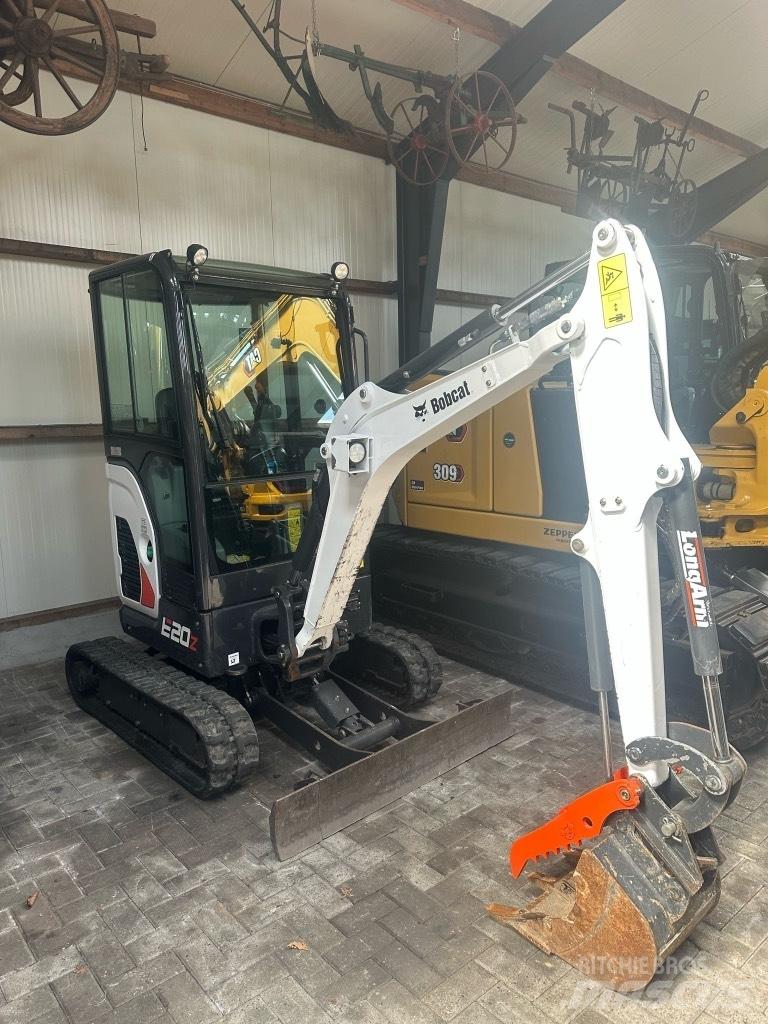 Bobcat E 20 Z Mini rýpadla < 7t
