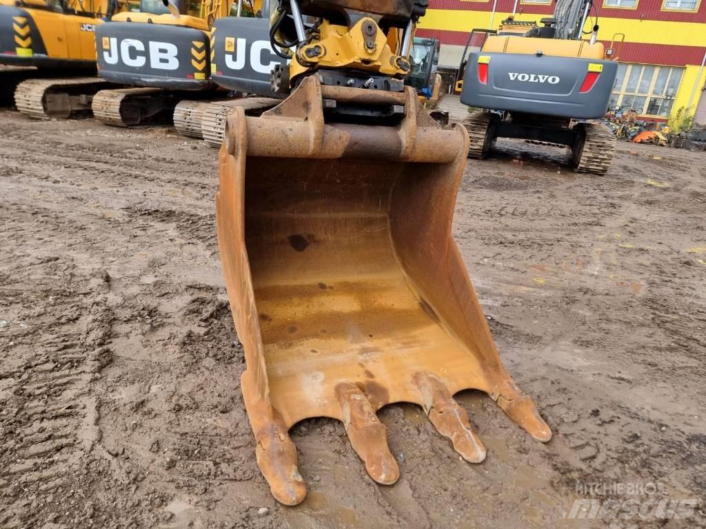 Volvo EC 220 DL Pásová rýpadla