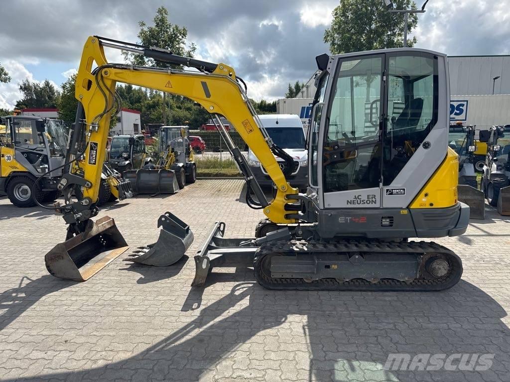 Wacker Neuson ET42 Pásová rýpadla
