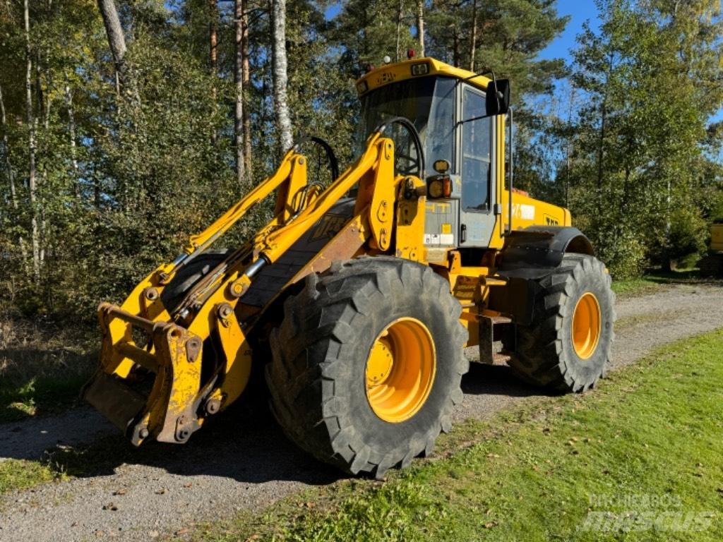 JCB 426 Agri (40 km/h) Kolové nakladače