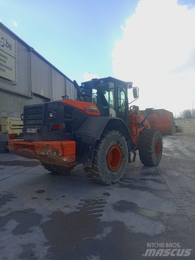 Hitachi ZW 220-6 Kolová rýpadla