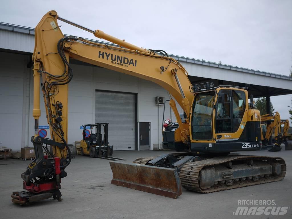 Hyundai R 235 LCRD-9 Pásová rýpadla