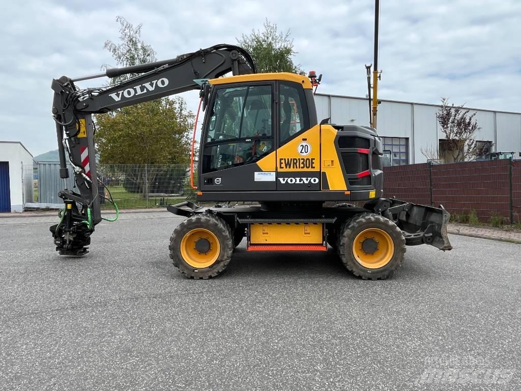 Volvo EWR 130 E Kolová rýpadla