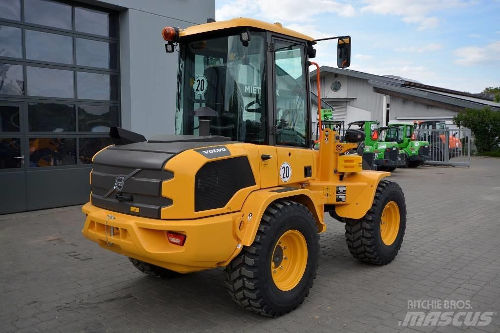 Volvo L 35 H Kolové nakladače