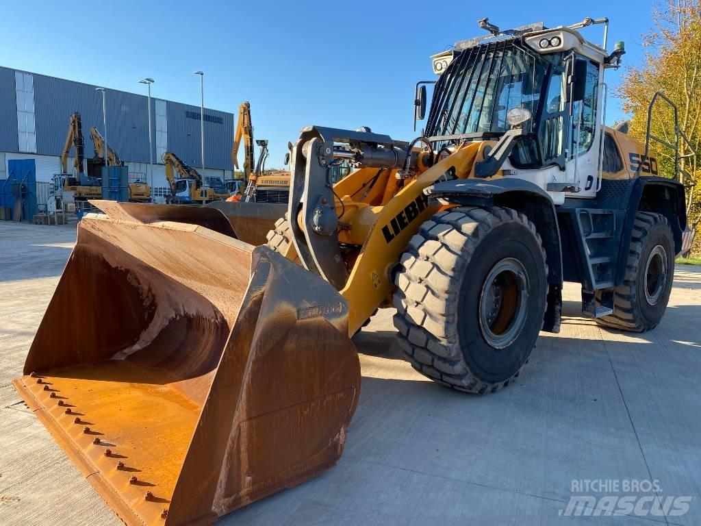 Liebherr L 550 Kolové nakladače
