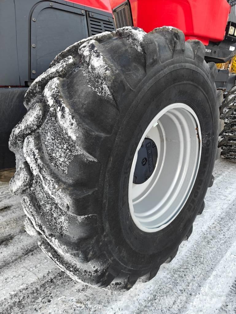 Komatsu 951 Harvestory