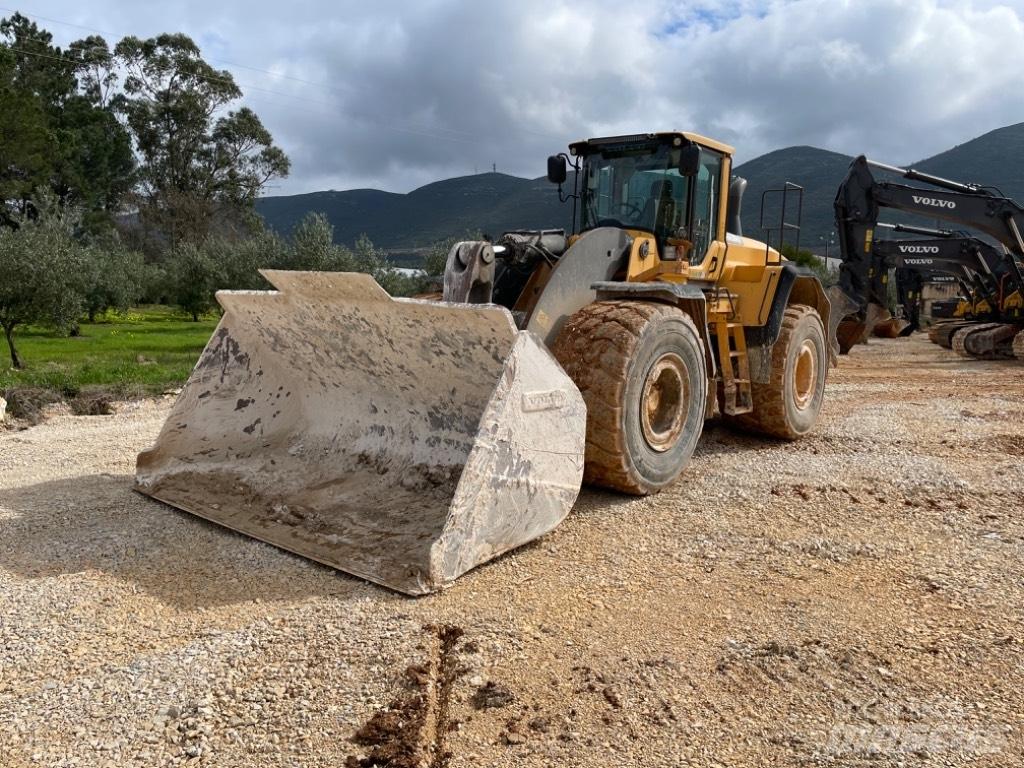 Volvo L 250 G Kolové nakladače