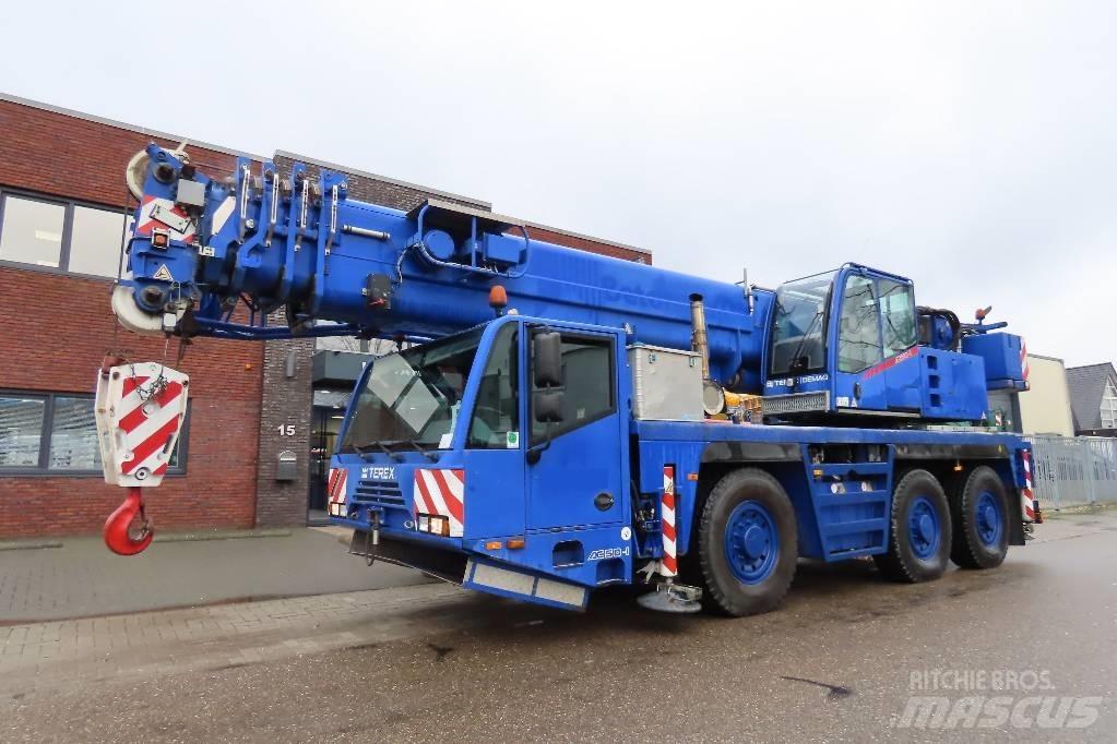 Terex Demag AC 50-1 Univerzální terénní jeřáby
