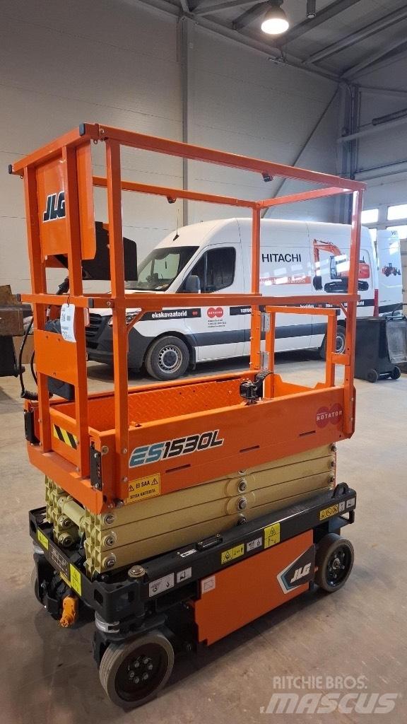 JLG ES 1530 L Nůžková zvedací plošina