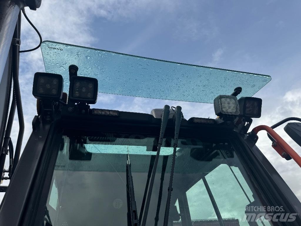 Volvo EC 140 EL Pásová rýpadla