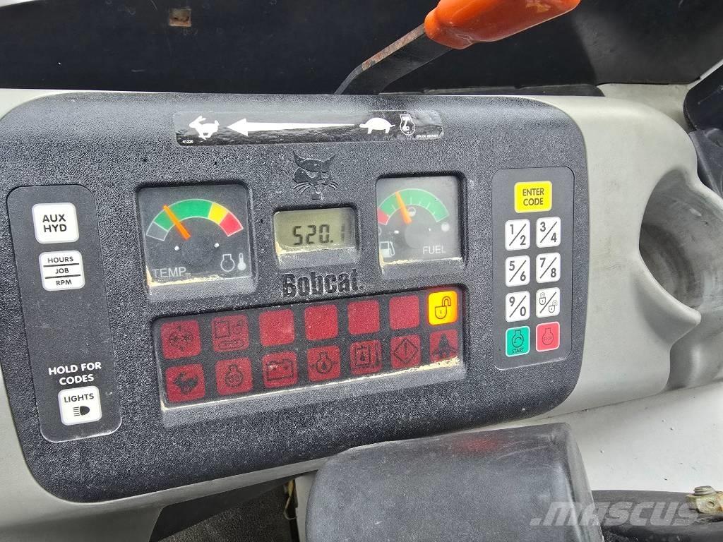 Bobcat 341 G Mini rýpadla < 7t
