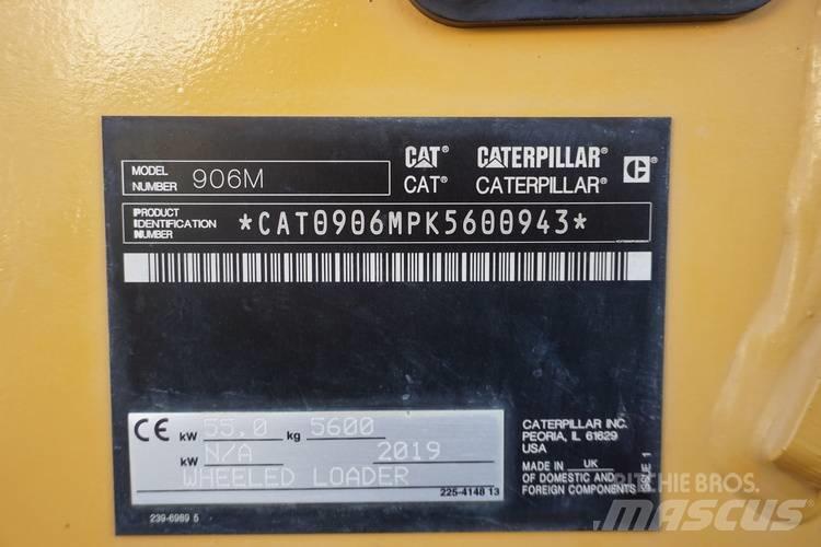CAT 906 M Kolové nakladače