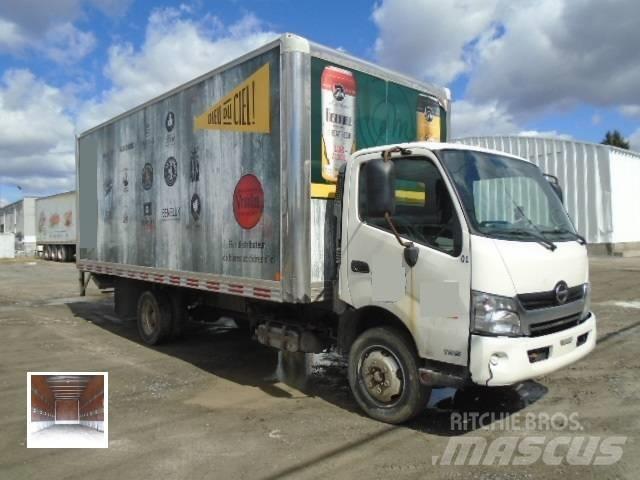 Hino 195 D Skříňová nástavba