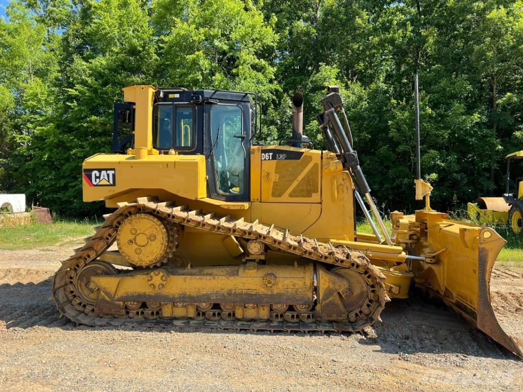 CAT D 6 T LGP VP Pásové dozery