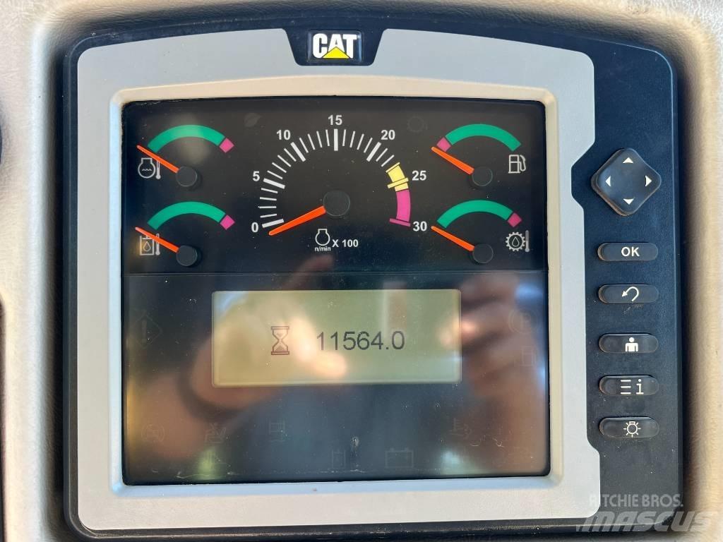 CAT D 6 T LGP VP Pásové dozery