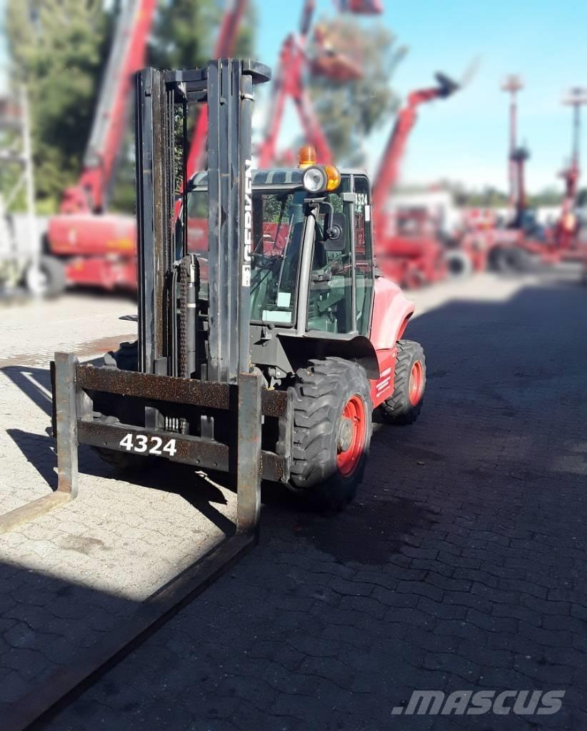 Ausa C 300 H X4 Terénní vysokozdvižné vozíky