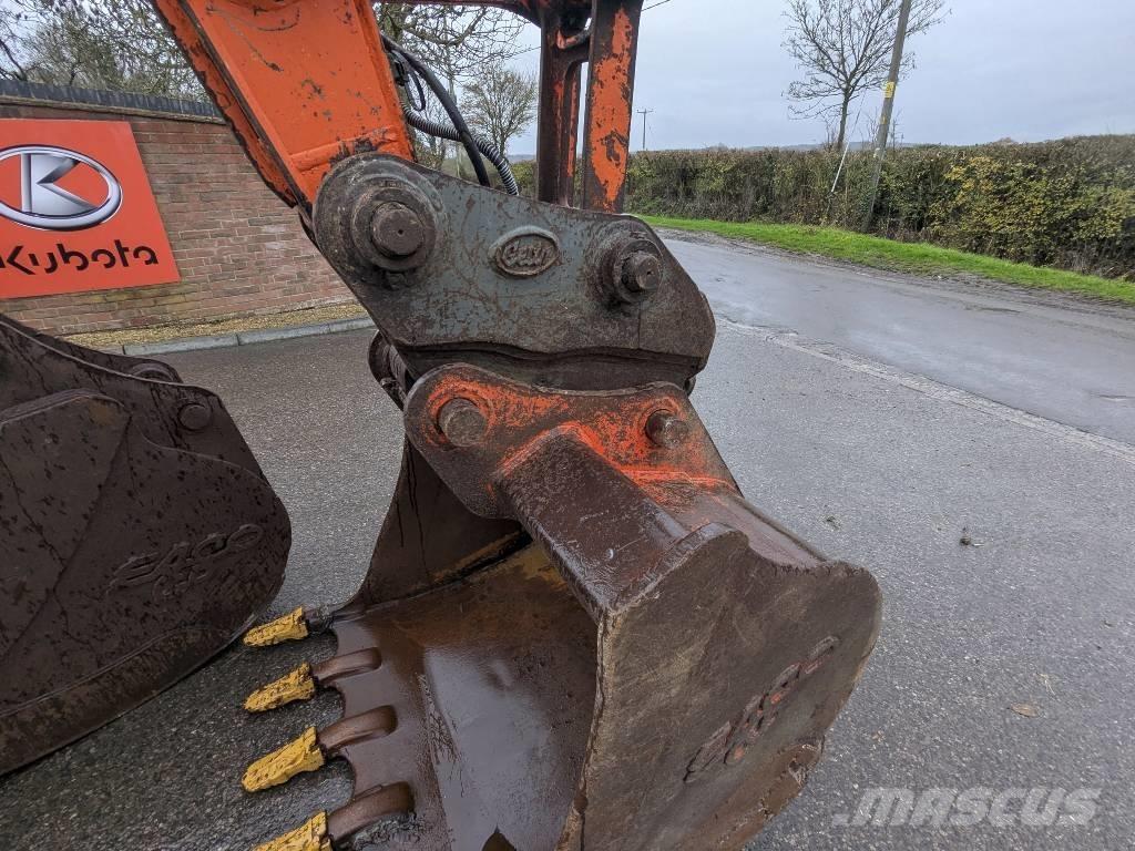 Daewoo Doosan 140LCV Pásová rýpadla