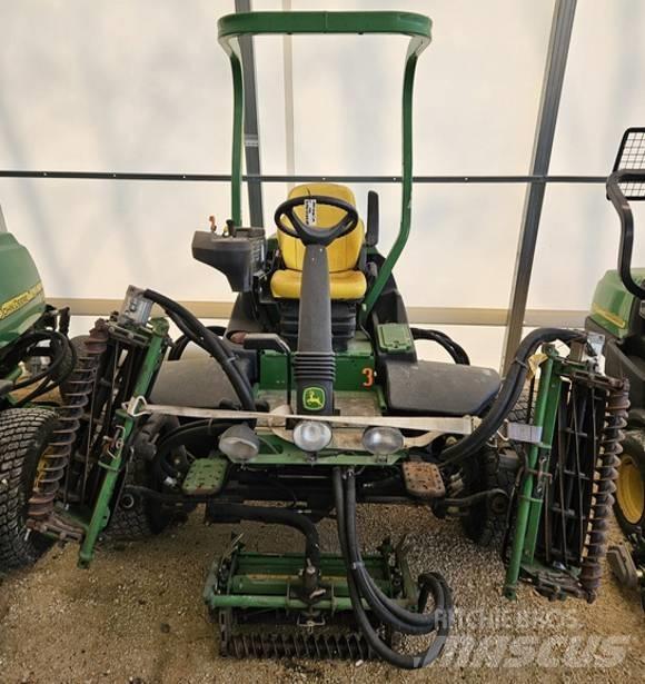 John Deere 7700 Sekačky fervejí