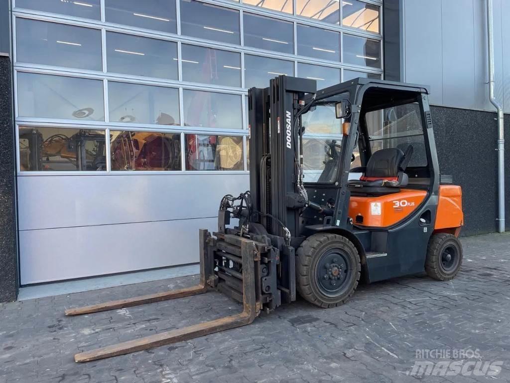 Doosan D30GP Další