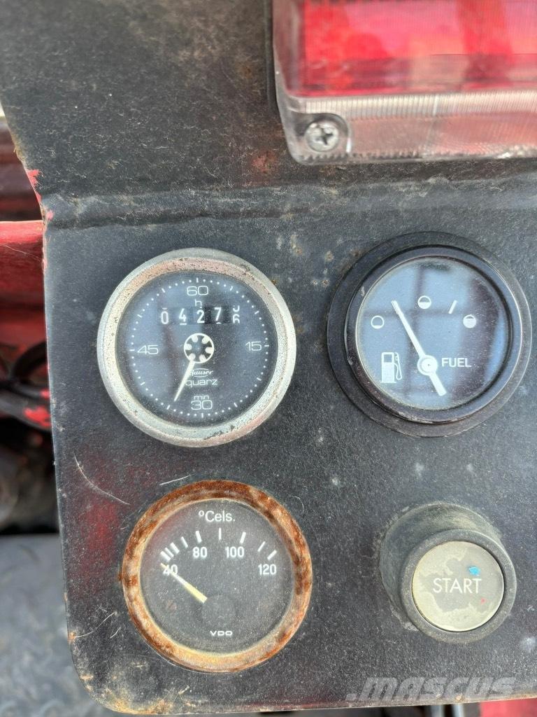 Hyster H130F Dieselové vozíky