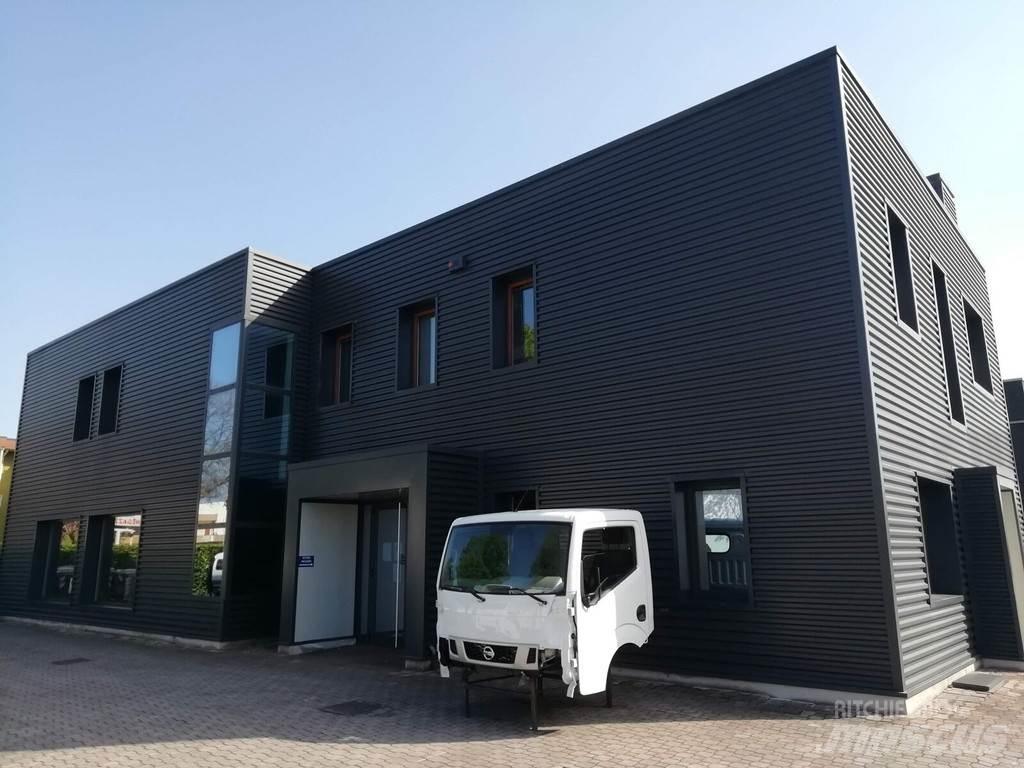 Nissan NT400 Kabiny a interiér