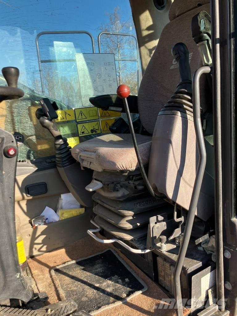 CASE WX 148 Kolová rýpadla