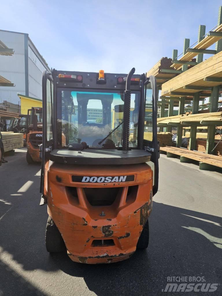 Daewoo Doosan D35C - 7 Dieselové vozíky