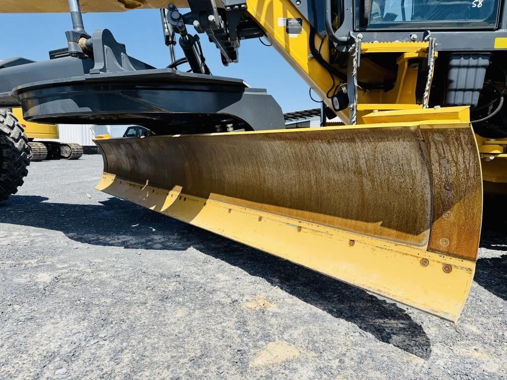 DEERE 672G Grejdry