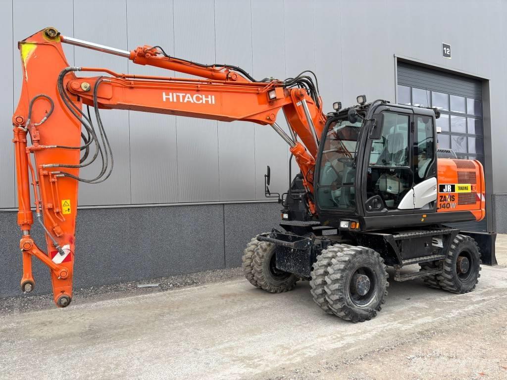 Hitachi ZX 140 W-5B Kolová rýpadla